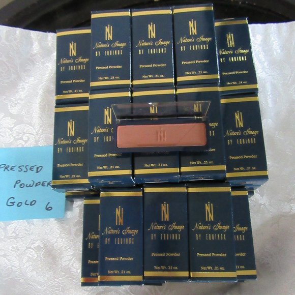 Face Pressed Powder GOLD 6 Trial size All New- 15 for $9.00 - Picture 1 of 3